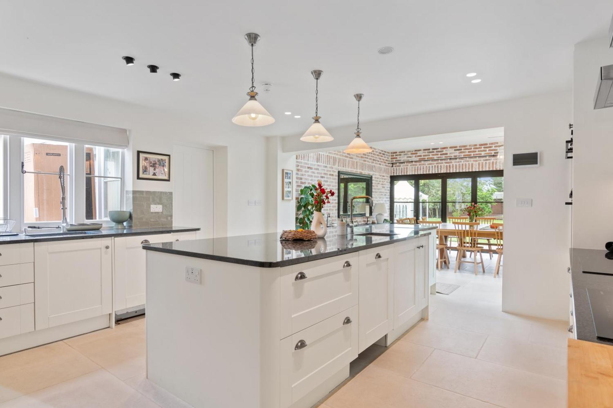 The Manor At Minstrel Court With Hot Tub Villa Cambridge (Cambridgeshire)