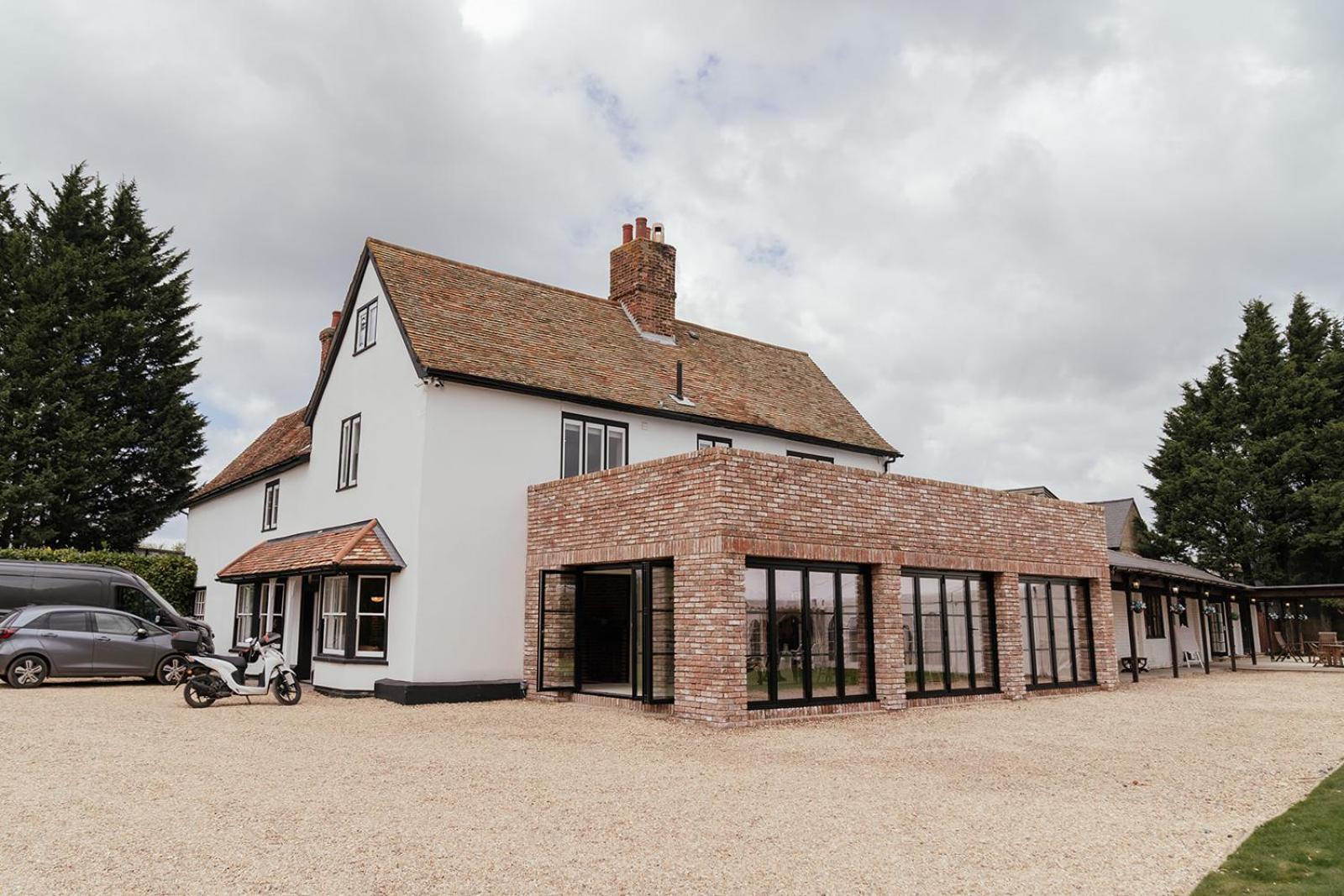 The Manor At Minstrel Court With Hot Tub * Cambridge (Cambridgeshire)