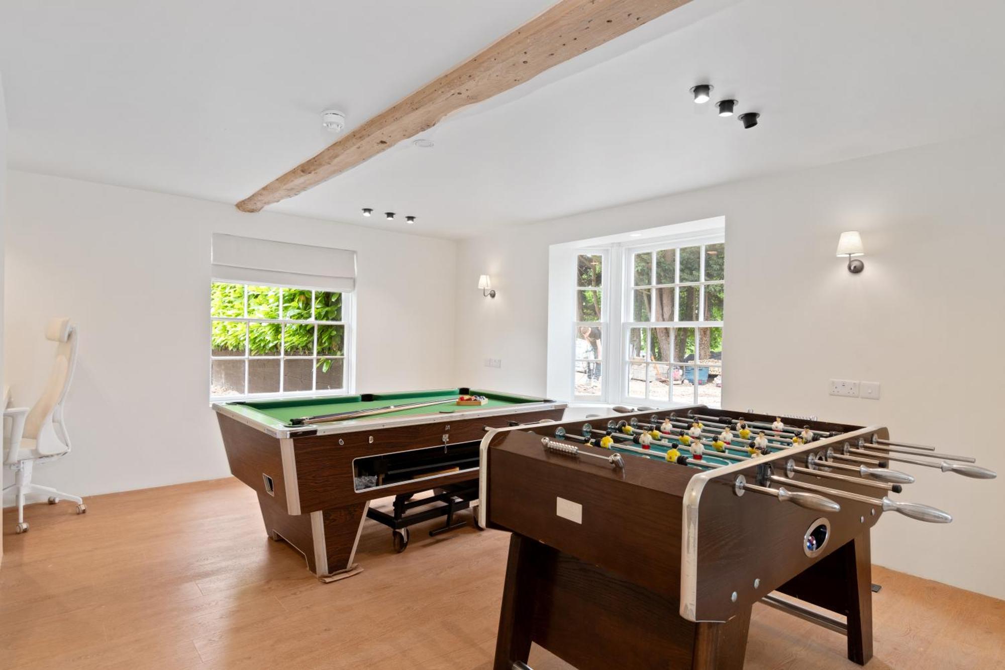 The Manor At Minstrel Court With Hot Tub Villa *